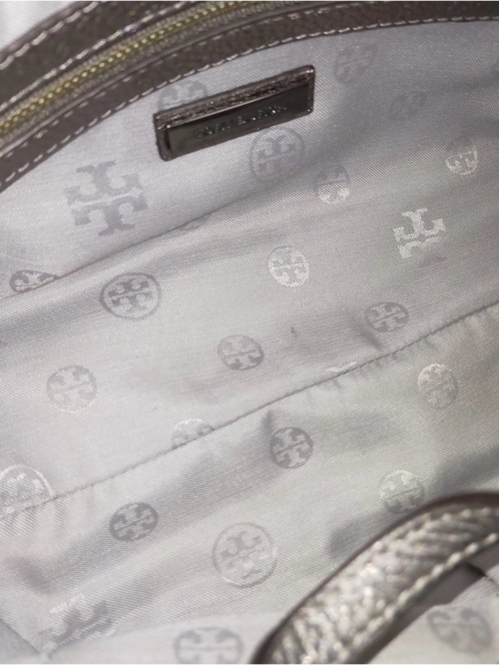 Tory Burch Two-Tone Gray Felt Tote with Metallic Trim - Picture 8 of 13